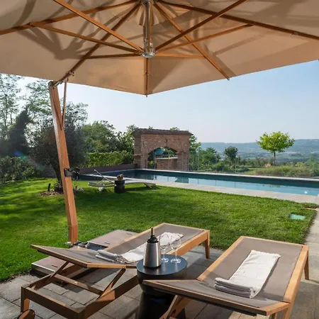 Domus In Cauda - Pool Langhe View - Free Parking & Wi-fi Apartment