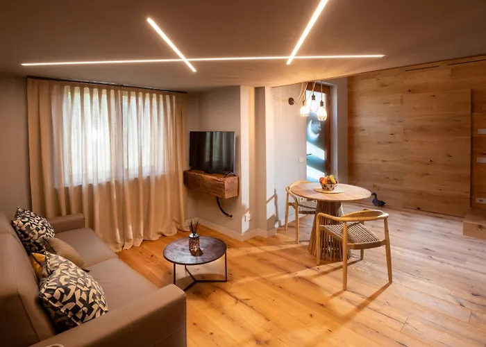 Domus In Cauda - Pool Langhe View - Free Parking & Wi-fi Appartement