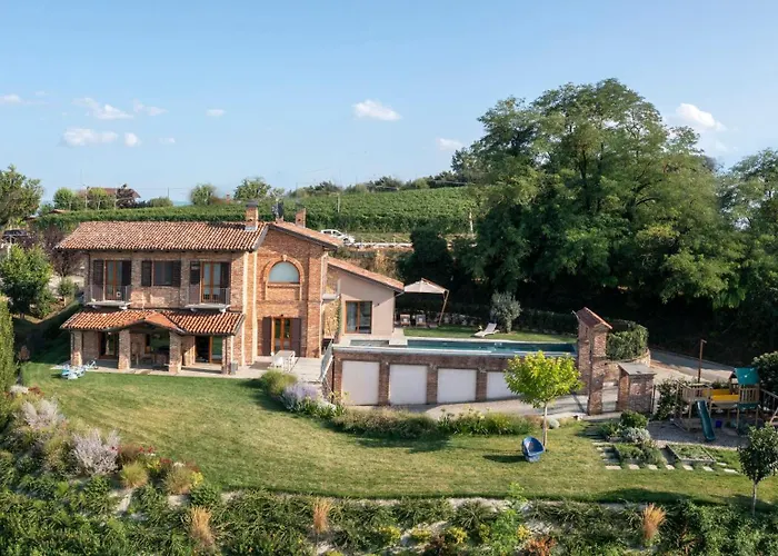Domus In Cauda - Pool Langhe View - Free Parking & Wi-fi Appartement Verduno